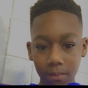 Meet your Posher, Elijah